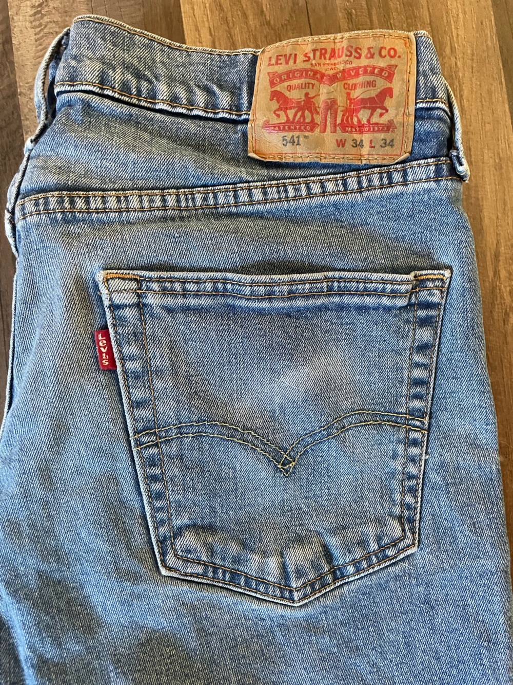 Levi's 541 Men's Slim Straight Blue Denim Jeans